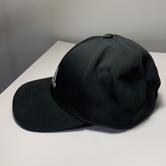 Adidas Hat Charcoal Black color Mens size - Picture 8 of 8